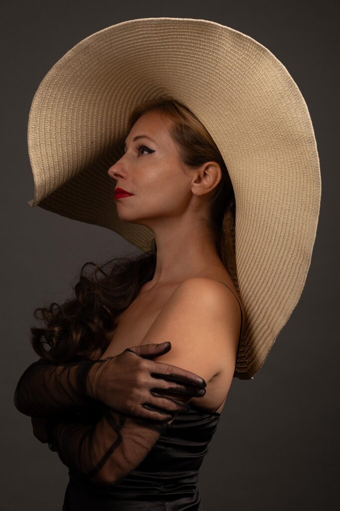 50代の更年期によるイライラが家計に影響する原因とは？